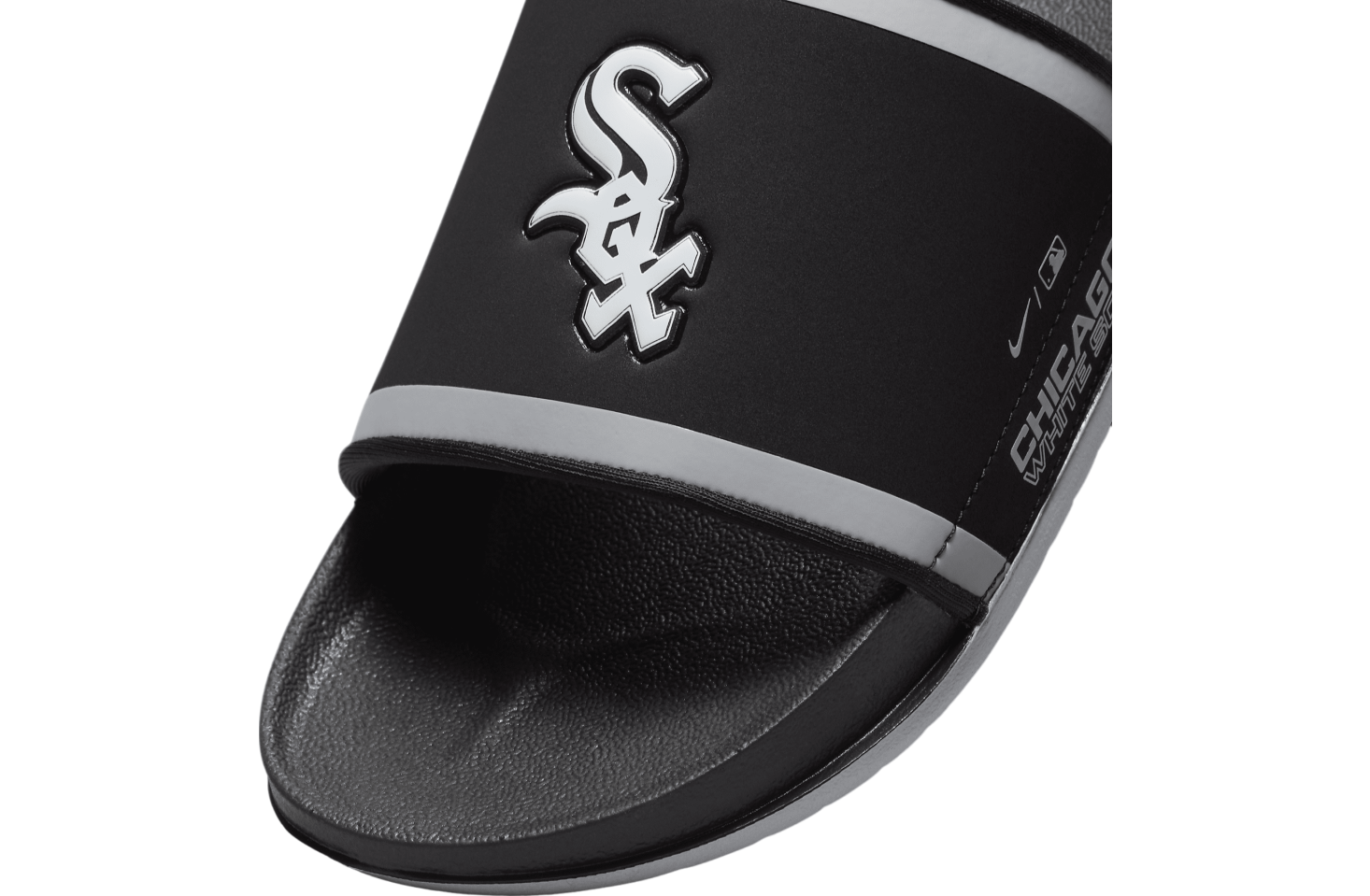 Nike Offcourt Slide (MLB Chicago White Sox) Black / Wolf Grey