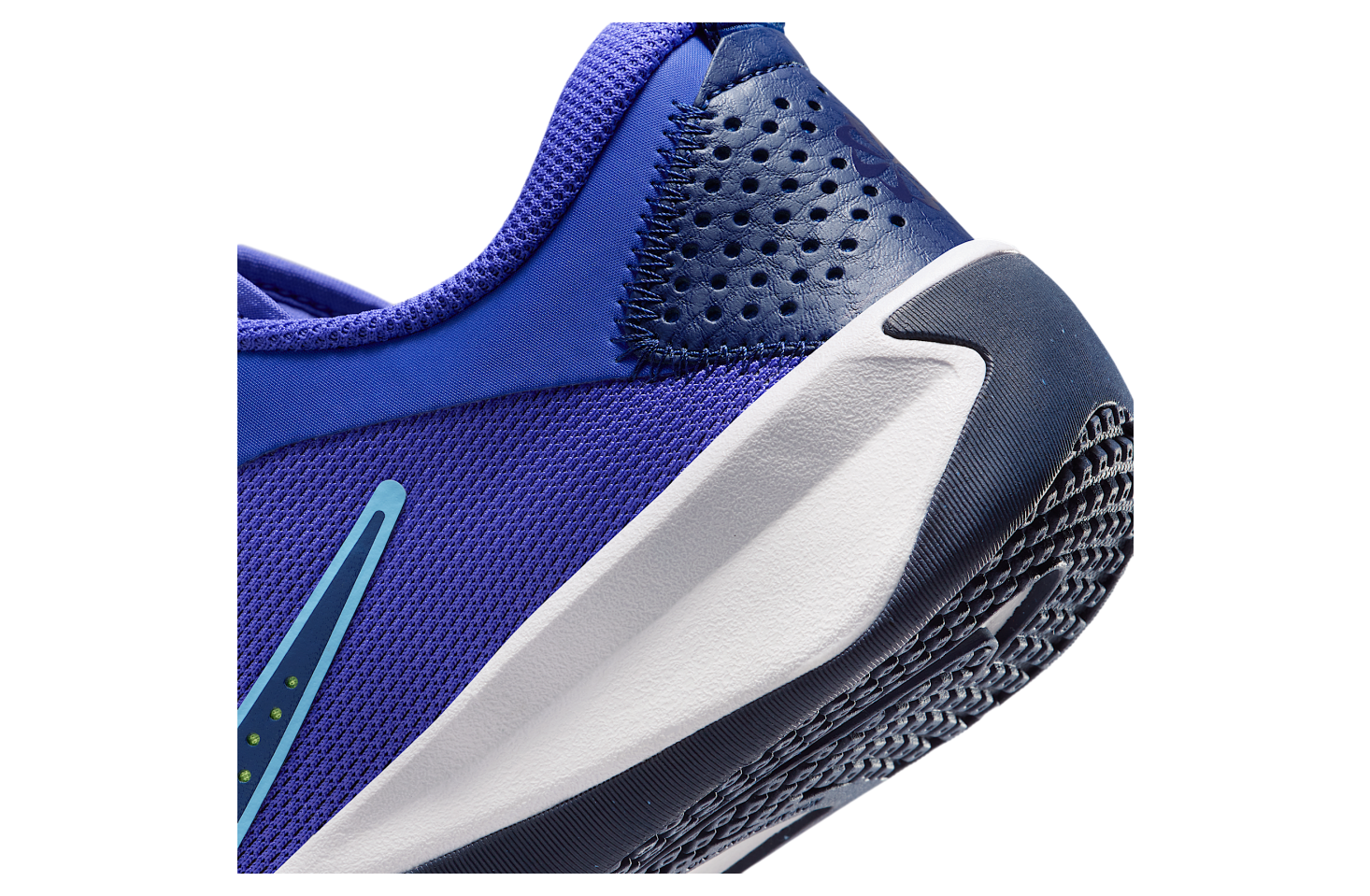 Nike Omni Multi-court Gs Ic Persian Violet / Blue Void