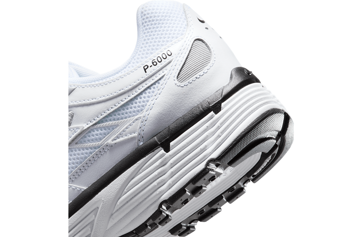 Nike P-6000 White / Metallic Silver / Black