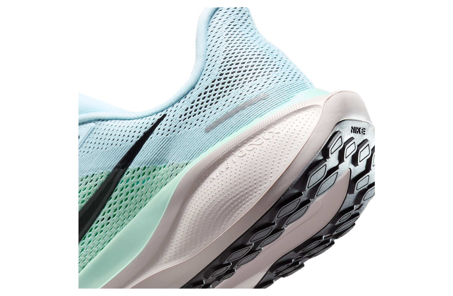 Nike Pegasus 41 Glacier Ice / Mint Foam