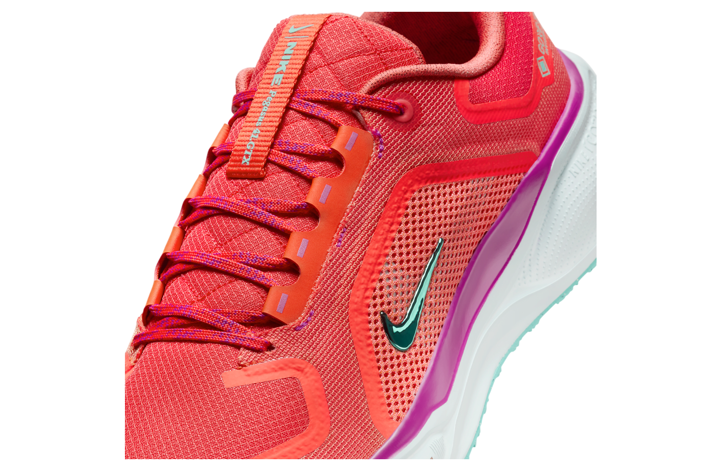 Nike Pegasus 41 Gore-Tex Picante Red / Bright Crimson