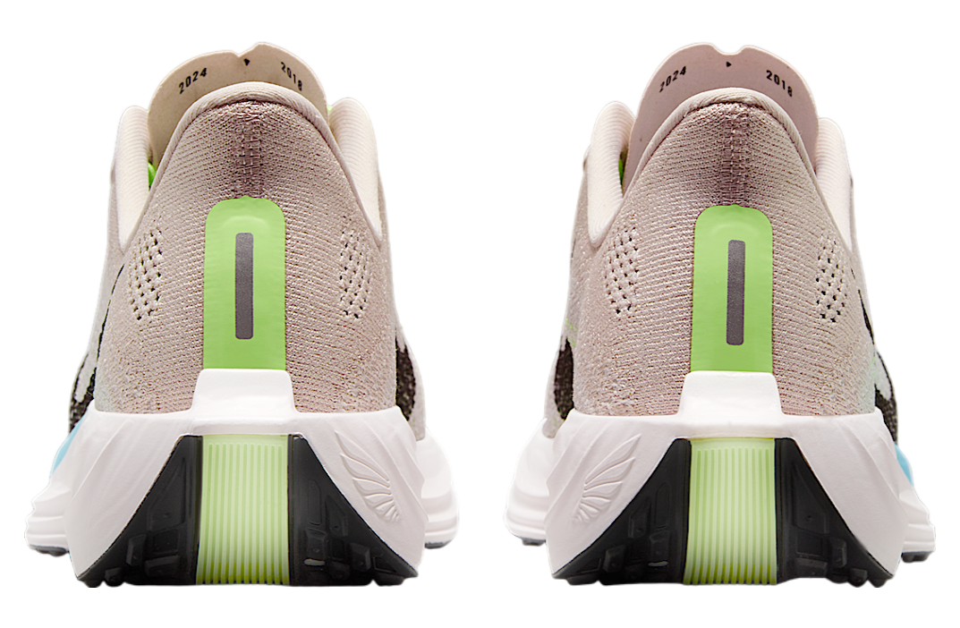 Nike Pegasus Plus Wmns Silt Red / Barely Volt