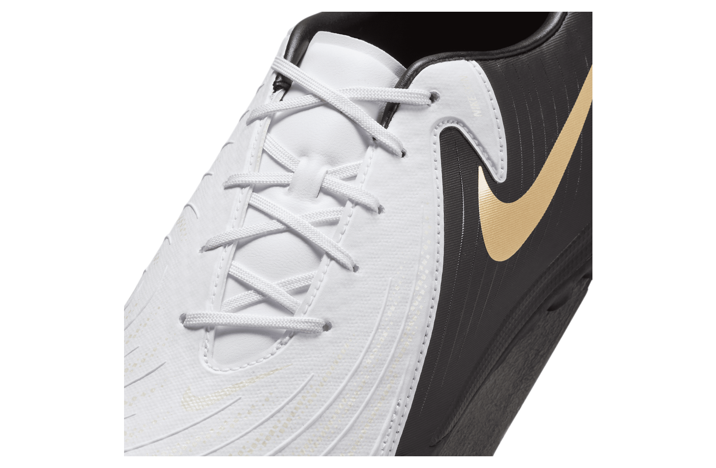 Nike Phantom GX 2 Academy TF White / Metallic Gold Coin