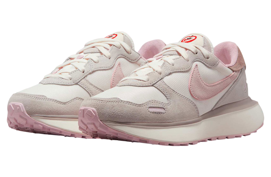 Nike Phoenix Waffle Wmns Valentine's Day