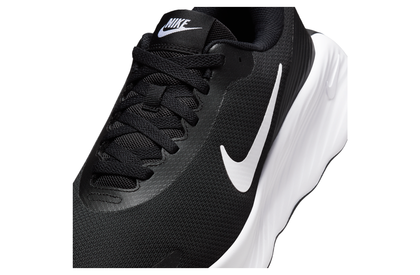 Nike Promina Black / White