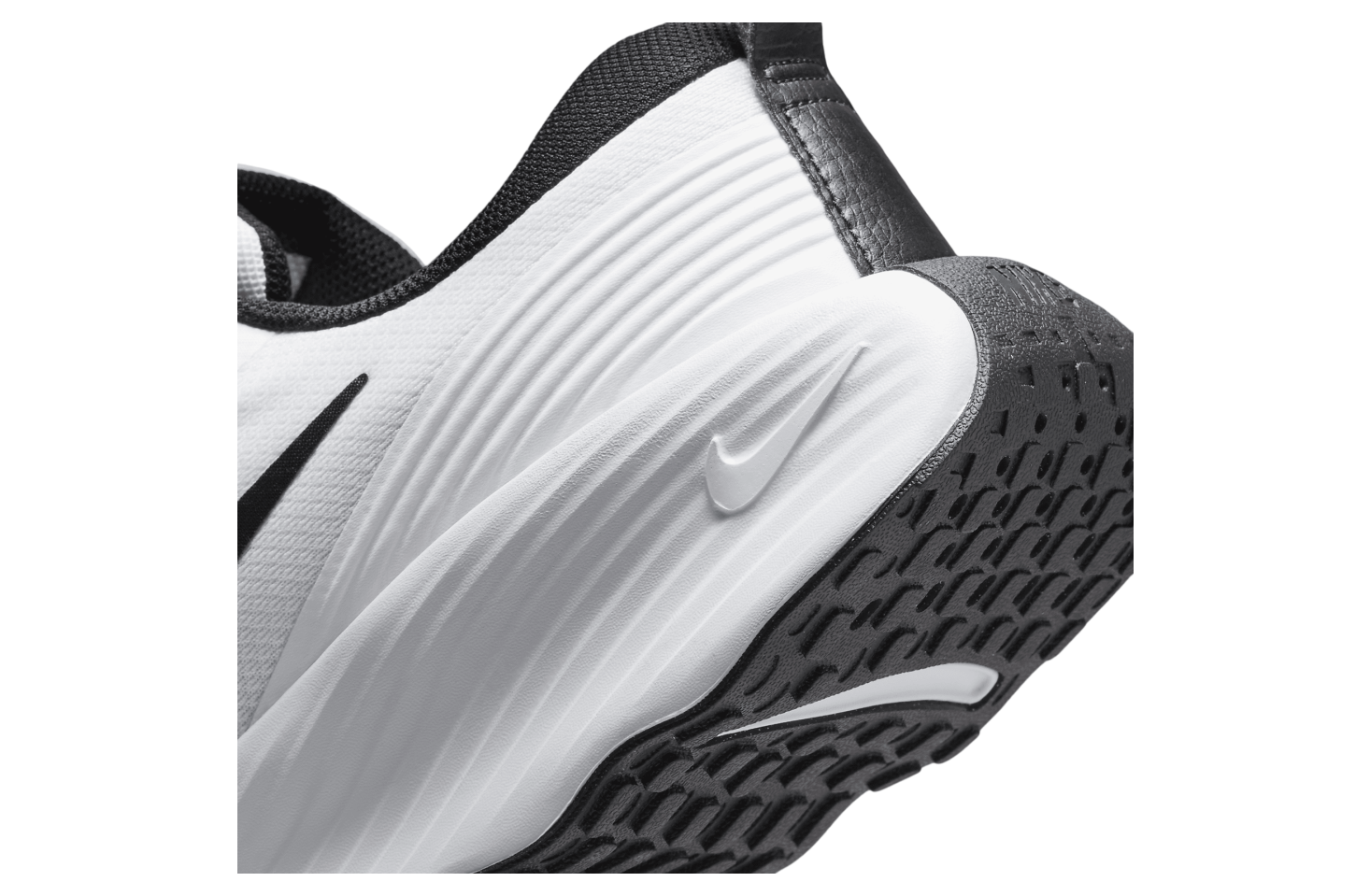 Nike Promina White / Black