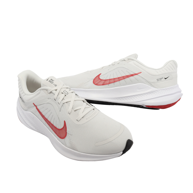 Nike Quest 5 Platinum Tint Light Crimson Tint