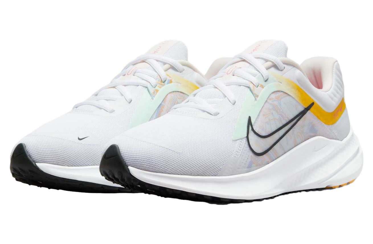 Nike Quest 5 PRM WMNS White / Dk Smoke Grey