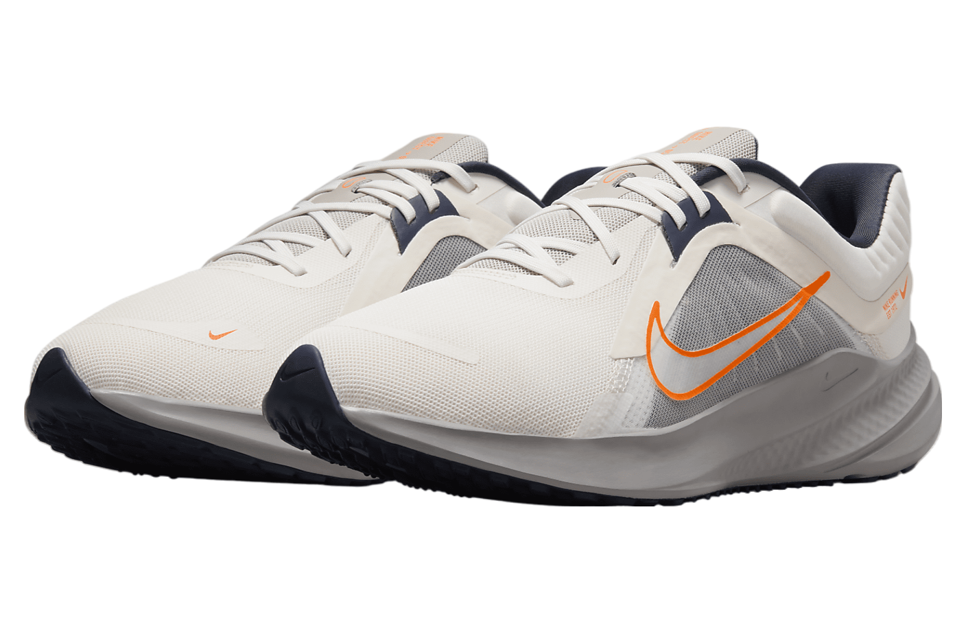 Nike Quest 5 Sail / Total Orange