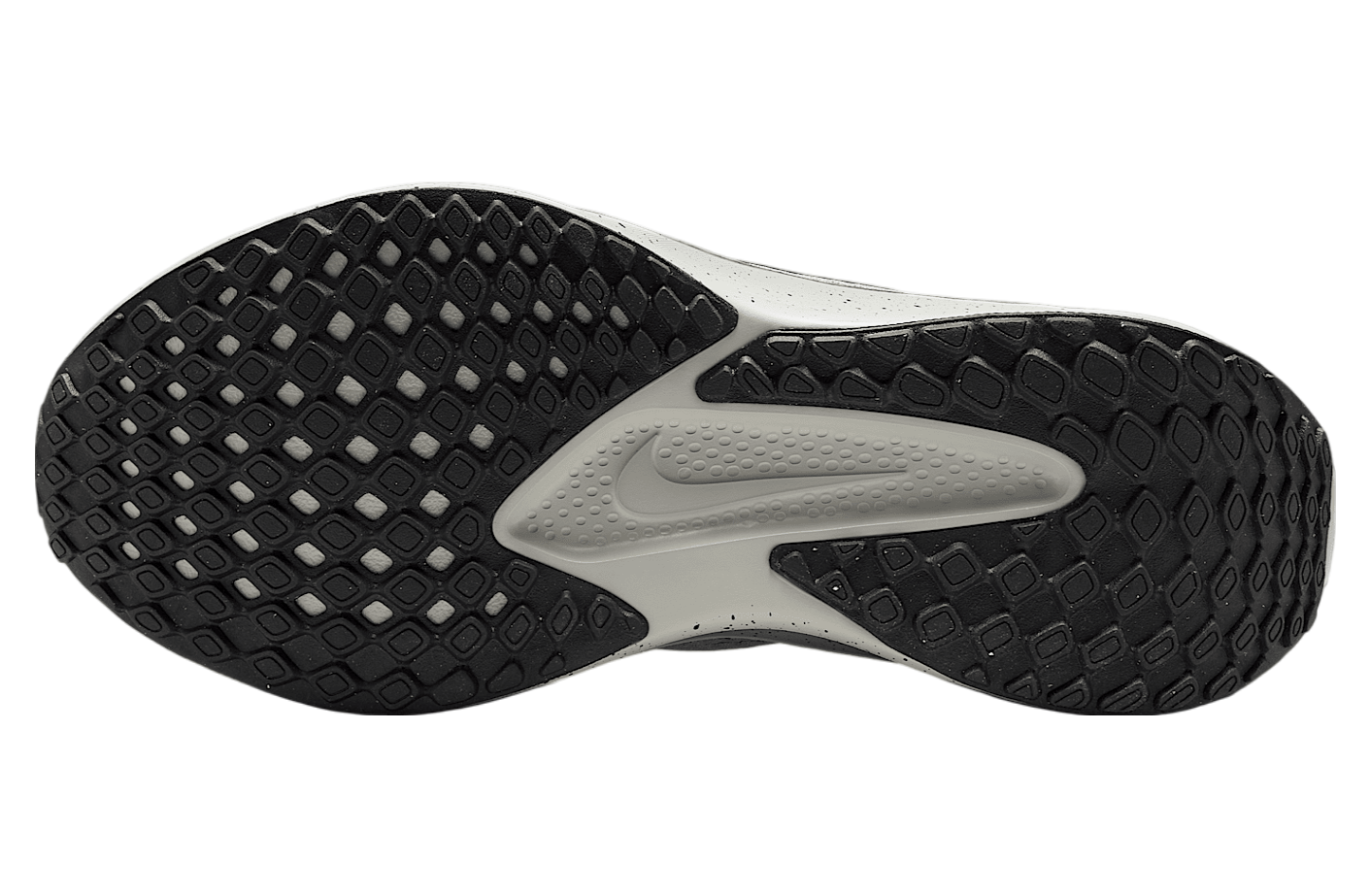 Nike Quest 6 Light Iron Ore / Flat Pewter