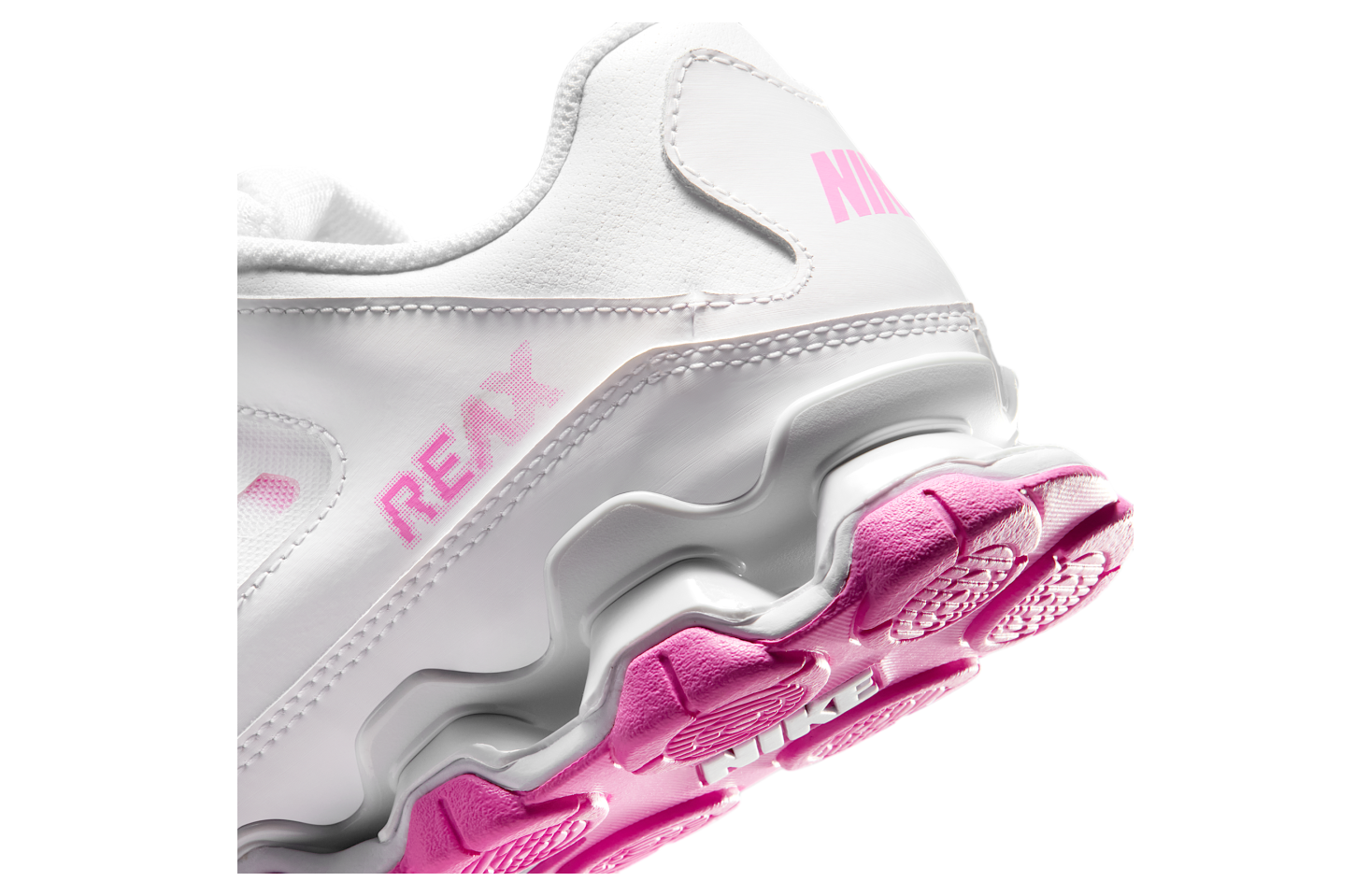 Nike Reax 8 TR WMNS White / Playful Pink