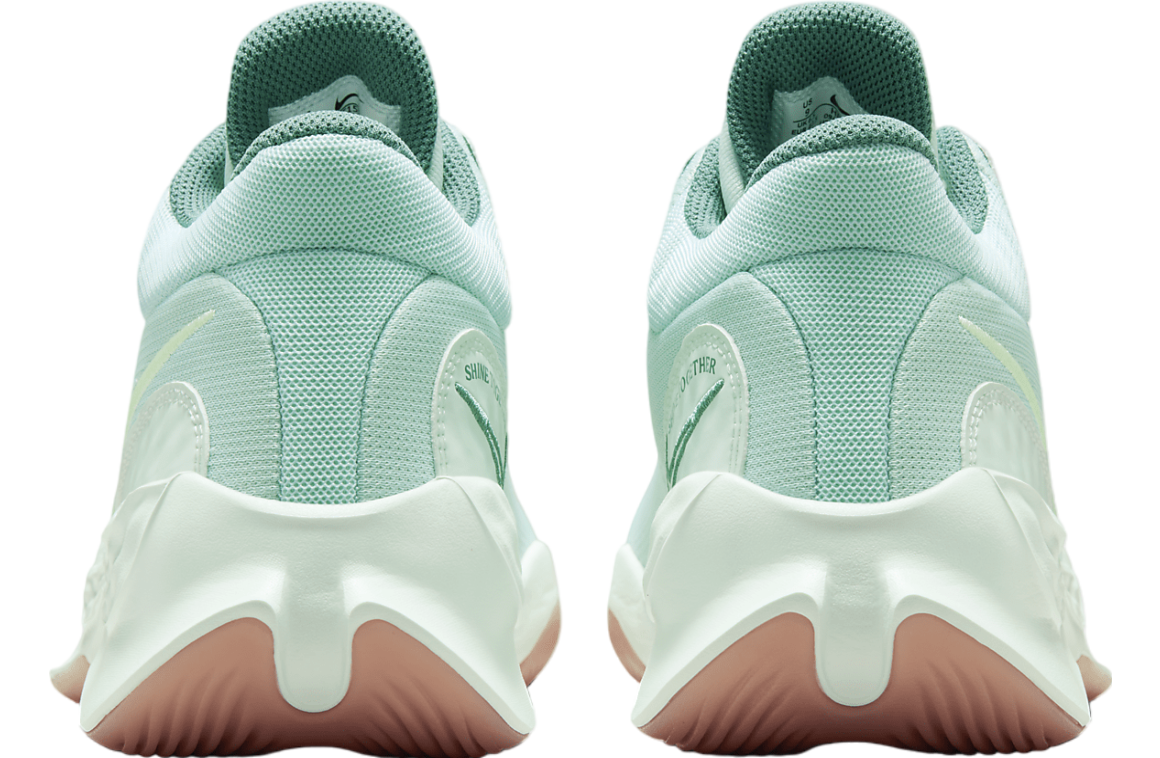 Nike Renew Elevate 3 WMNS Barely Green / Jade Ice