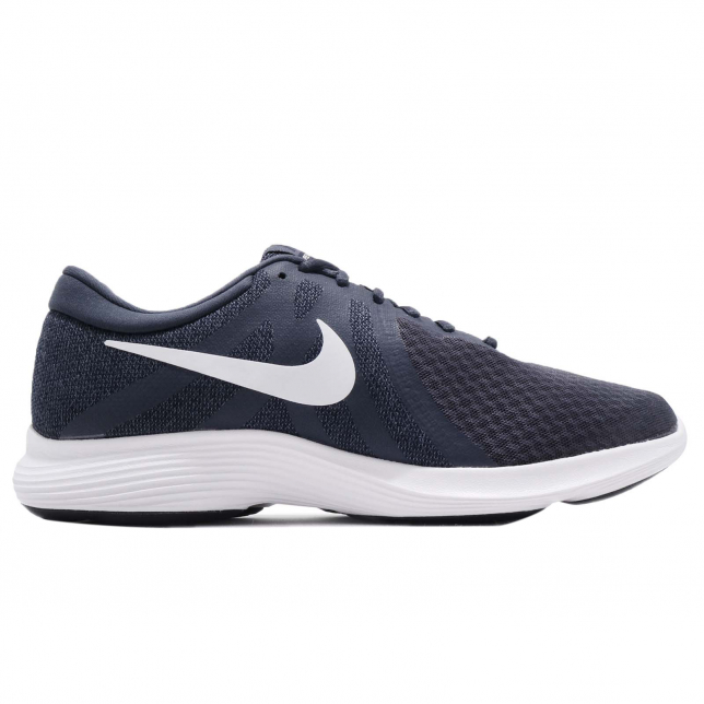 Nike revolution four hotsell