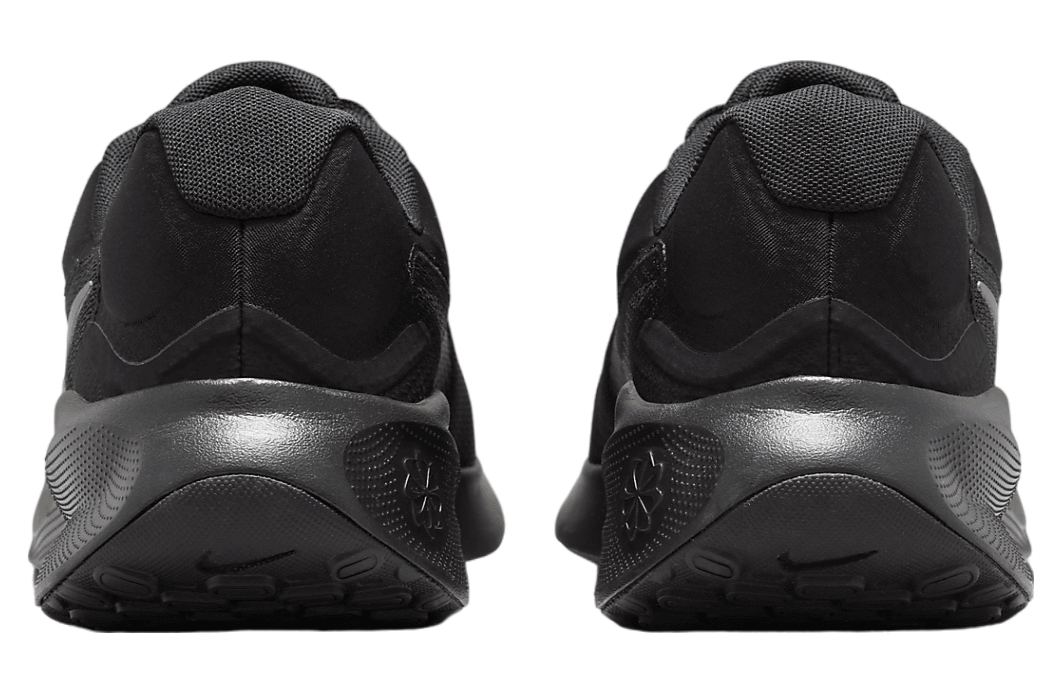 Nike Revolution 7 Black / Off Noir