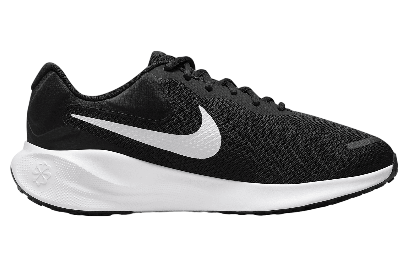 Nike Revolution 7 Black / White (Extra Wide)