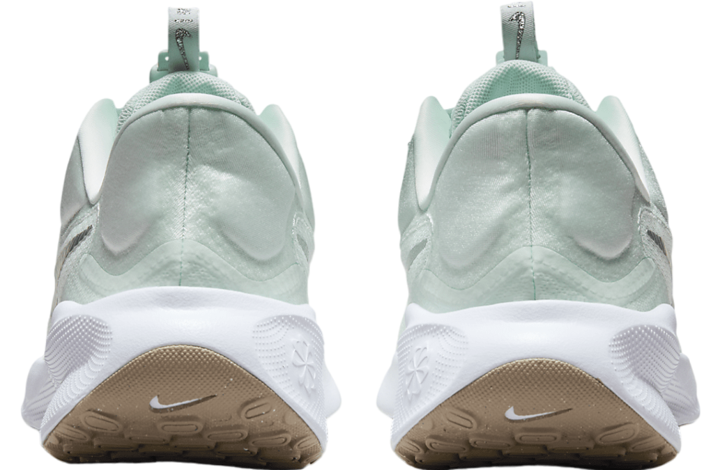 Nike Revolution 7 EasyOn WMNS Barely Green / White