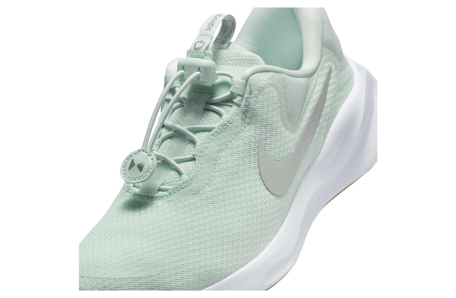 Nike Revolution 7 EasyOn WMNS Barely Green / White