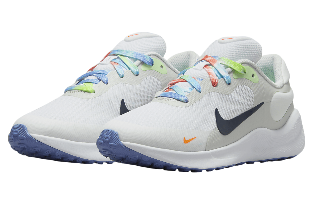 Nike Revolution 7 Next Nature SE GS White / Photon Dust