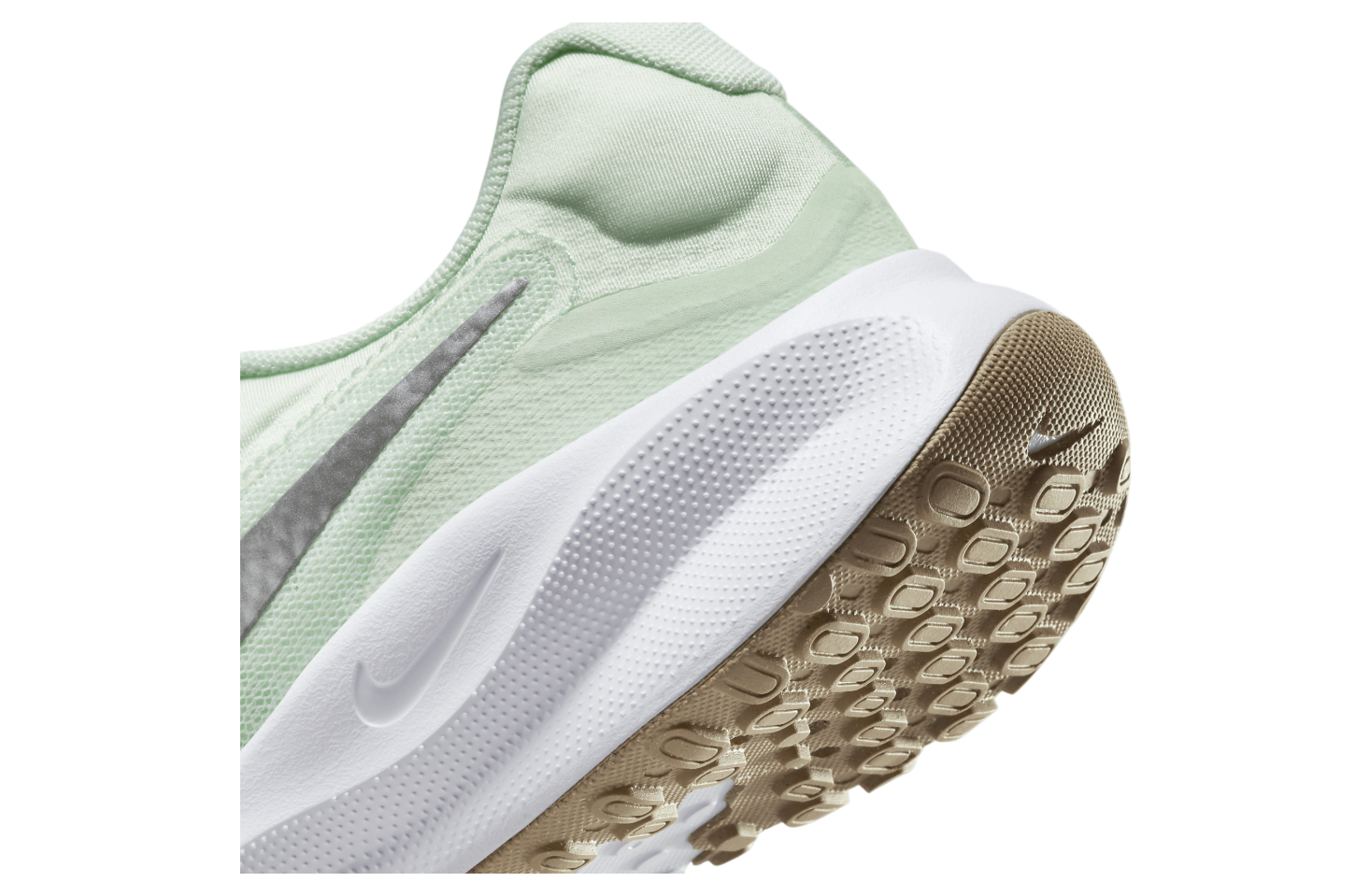 Nike Revolution 7 WMNS Barely Green / White