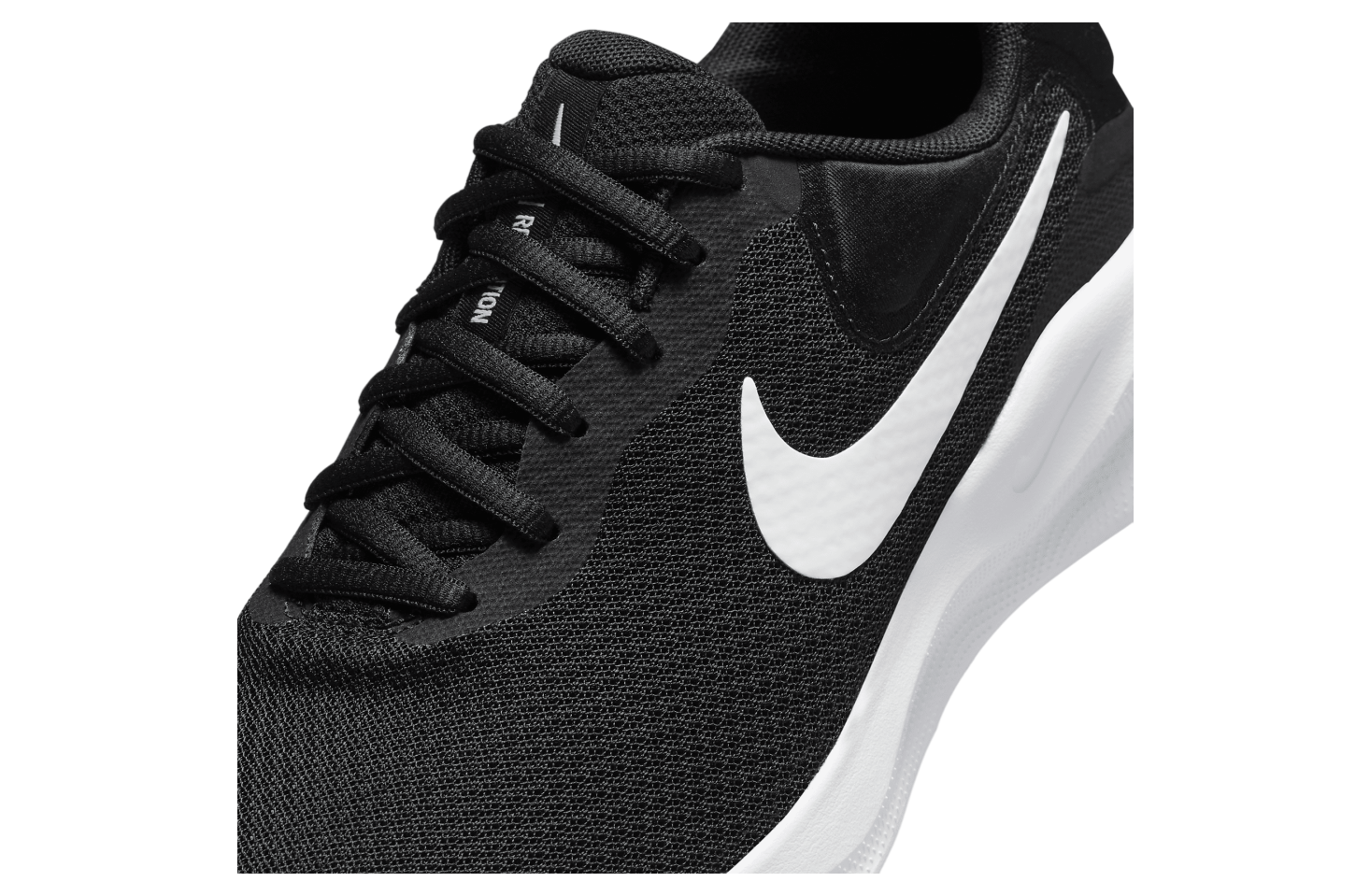 Nike Revolution 7 WMNS Black / White (Extra Wide)