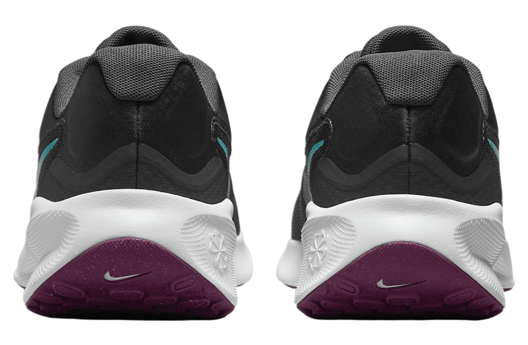 Nike Revolution 7 WMNS Dark Smoke Grey / Hyper Violet