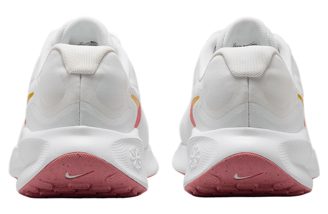 Nike Revolution 7 WMNS White / University Gold (Extra Wide)