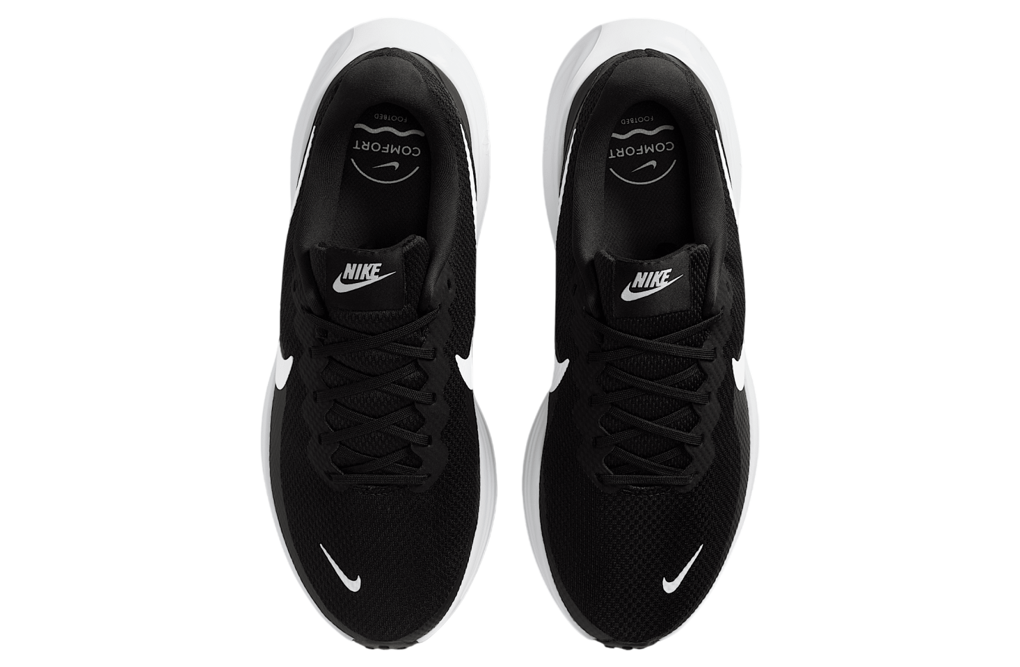 Nike Revolution 8 Black / White