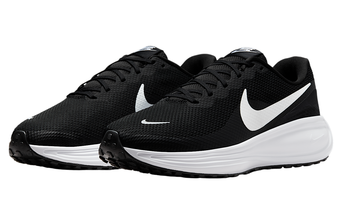 Nike Revolution 8 Black / White (extra Wide)