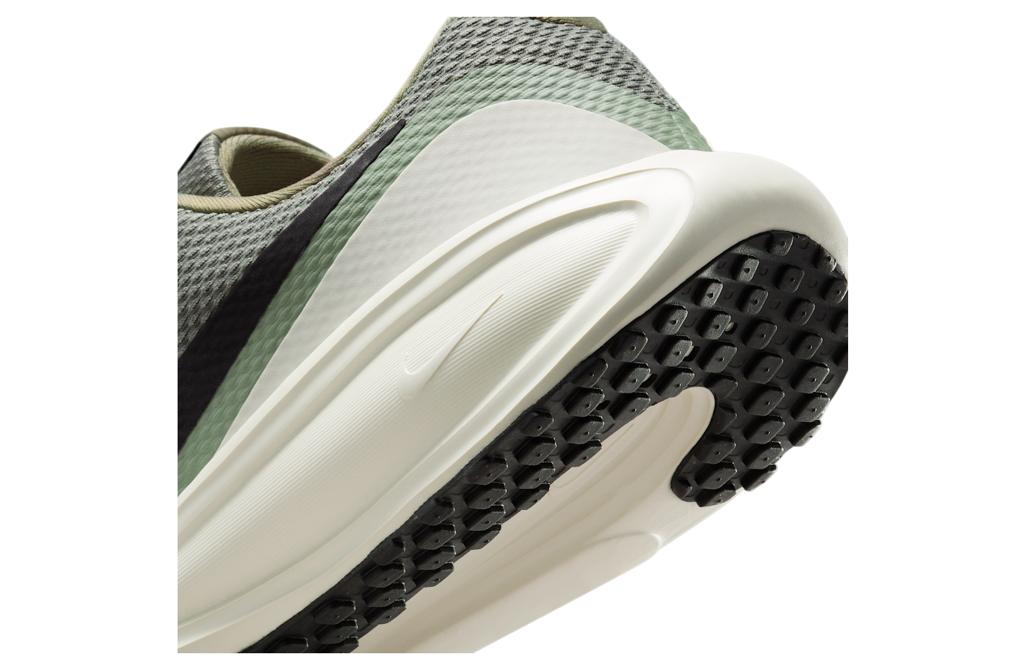 Nike Revolution 8 Light Army / Jade Horizon