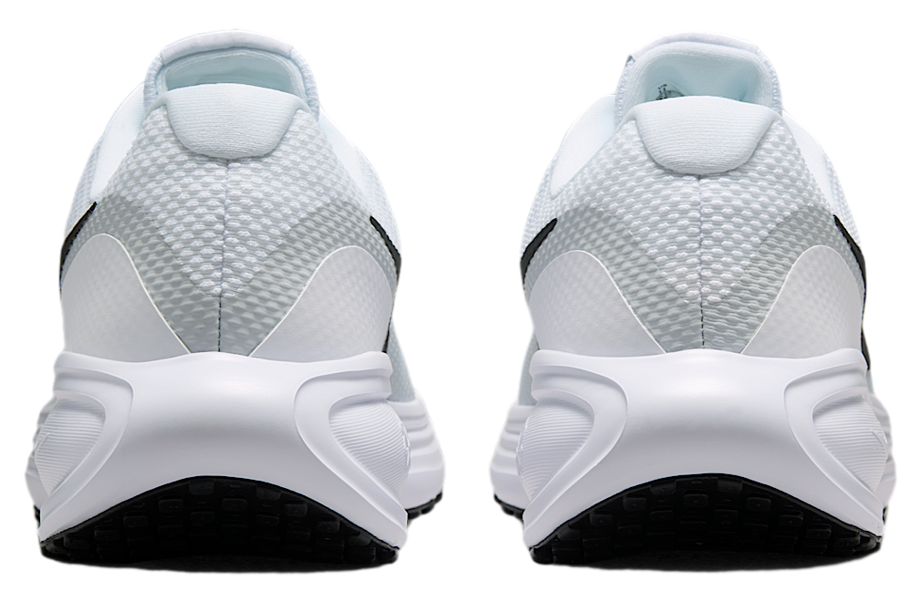 Nike Revolution 8 White / Pure Platinum / Black