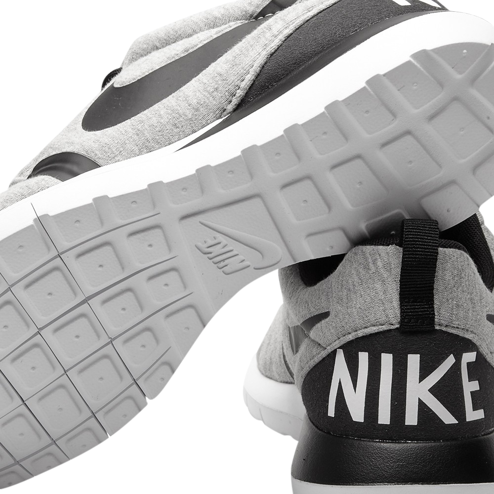Nike Roshe Run NM W "Tech Fleece" 652804019