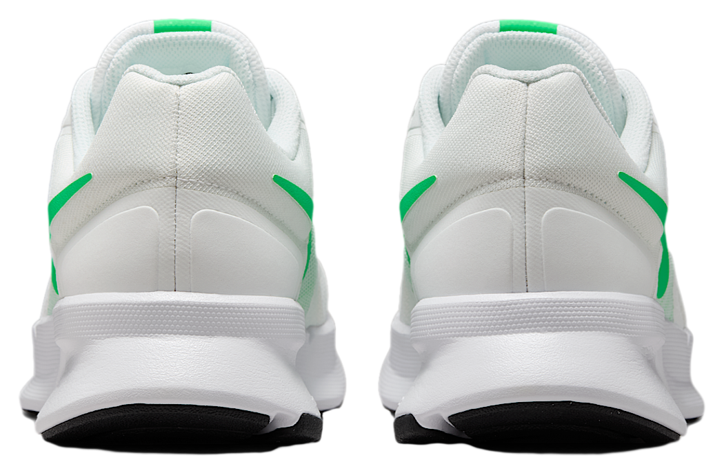 Nike Run Swift 3 Summit White / Barely Green