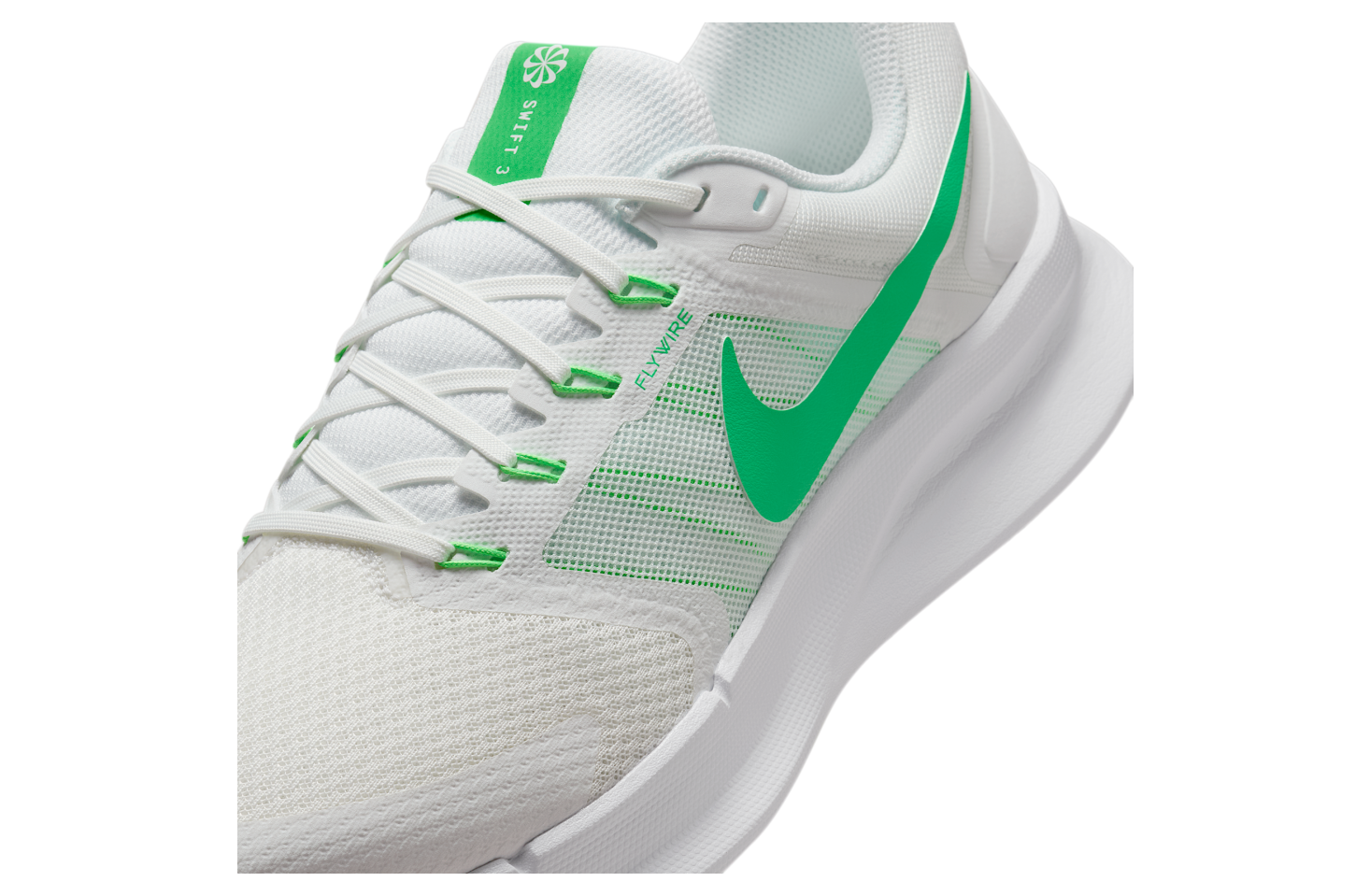 Nike Run Swift 3 Summit White / Barely Green