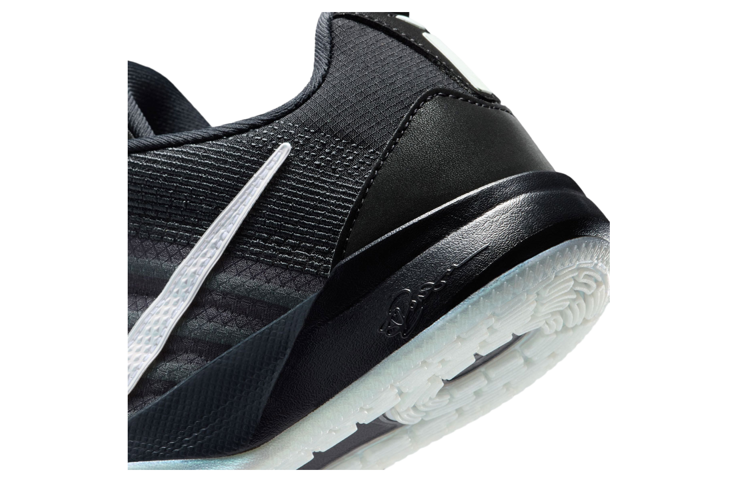 Nike Sabrina 3 GS Black / Grey