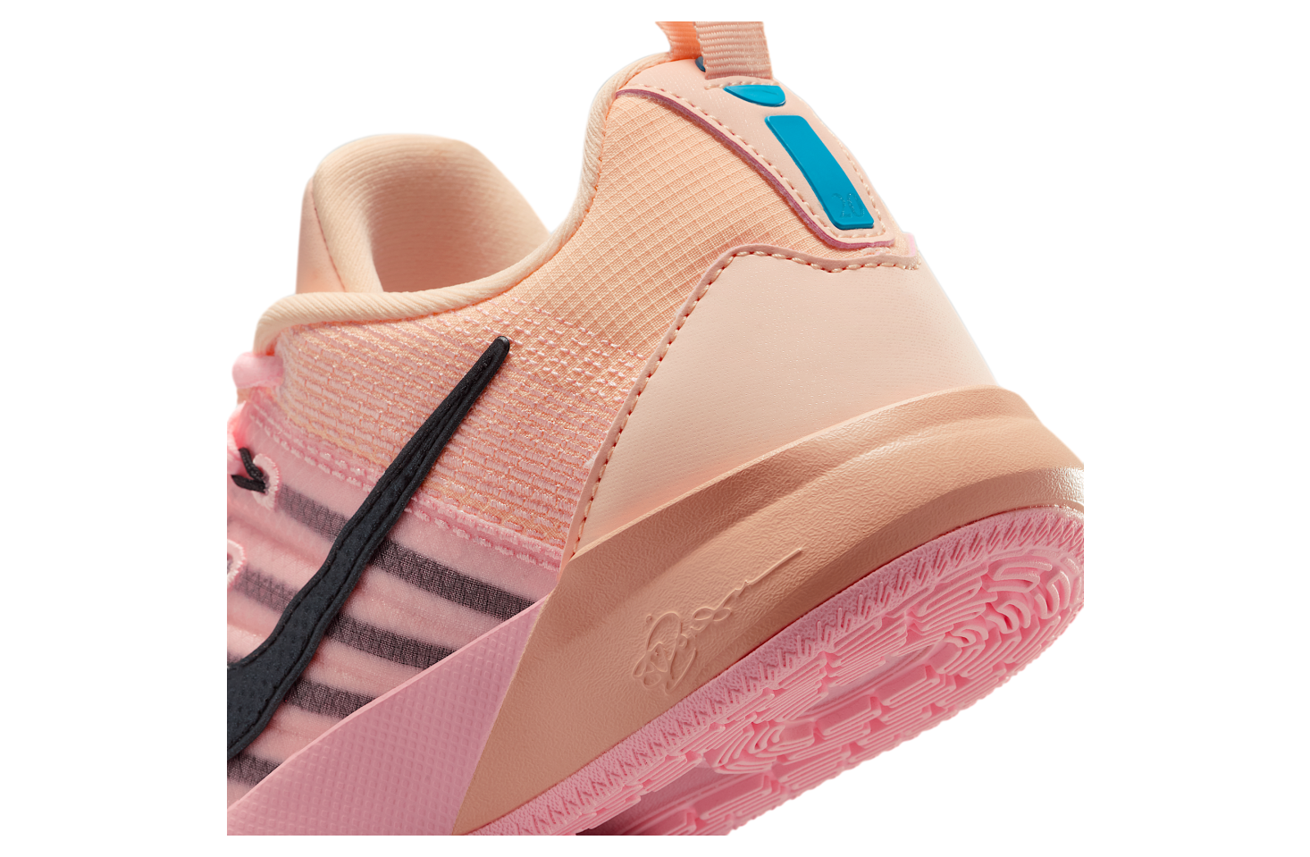 Nike Sabrina 3 GS Crimson Tint / Arctic Punch