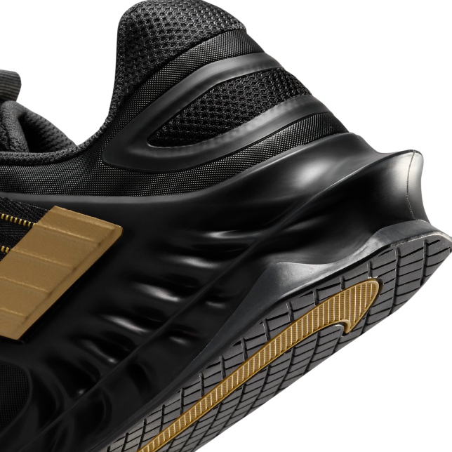 Nike Savaleos Black / Metallic Gold CV5708001