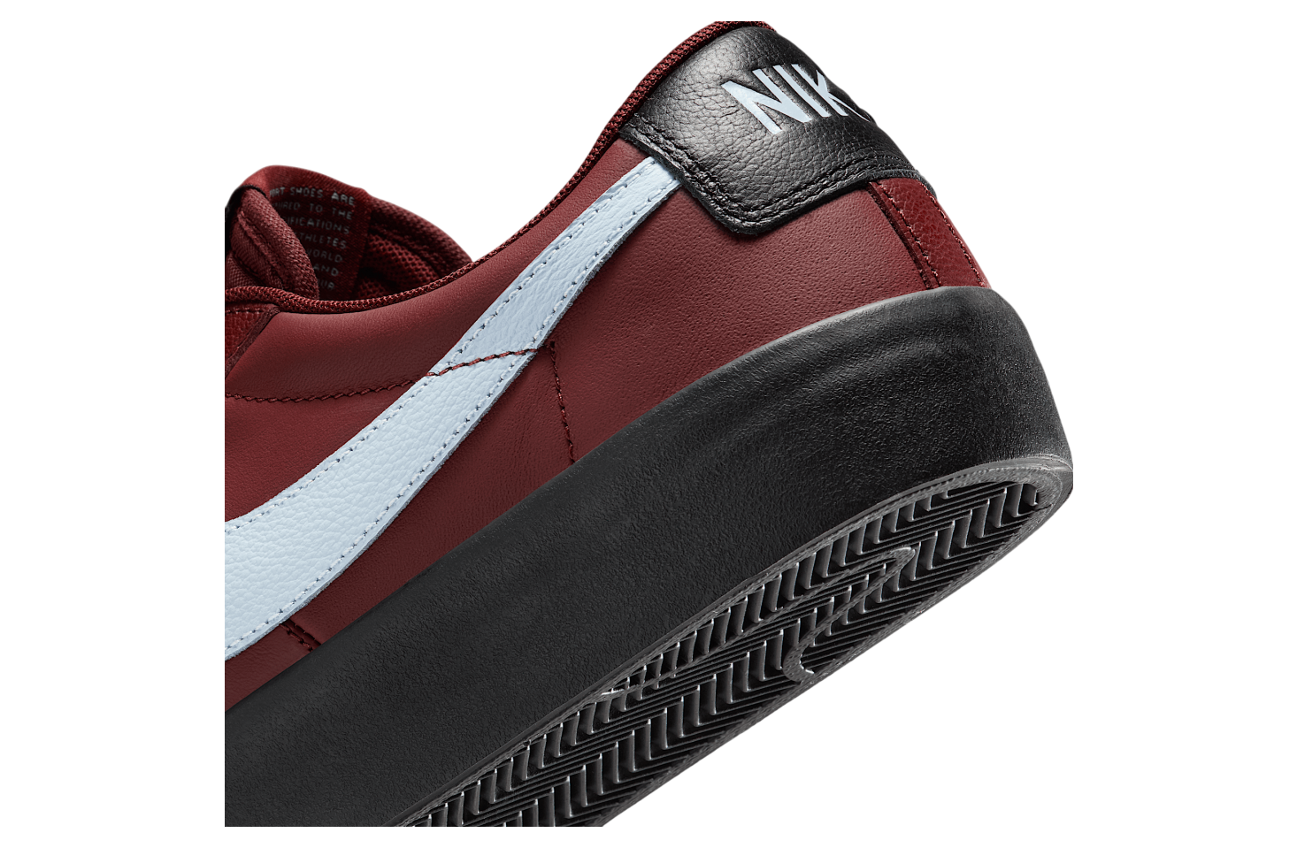 Nike SB Blazer Low Pro GT Dark Team Red / Black