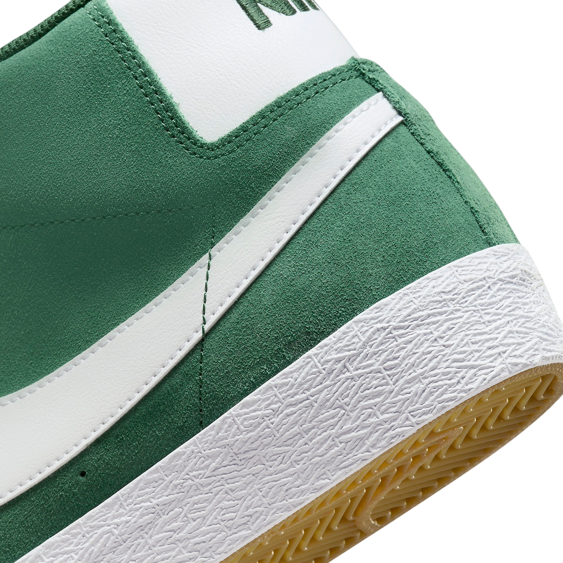 Nike SB Blazer Mid Green Suede