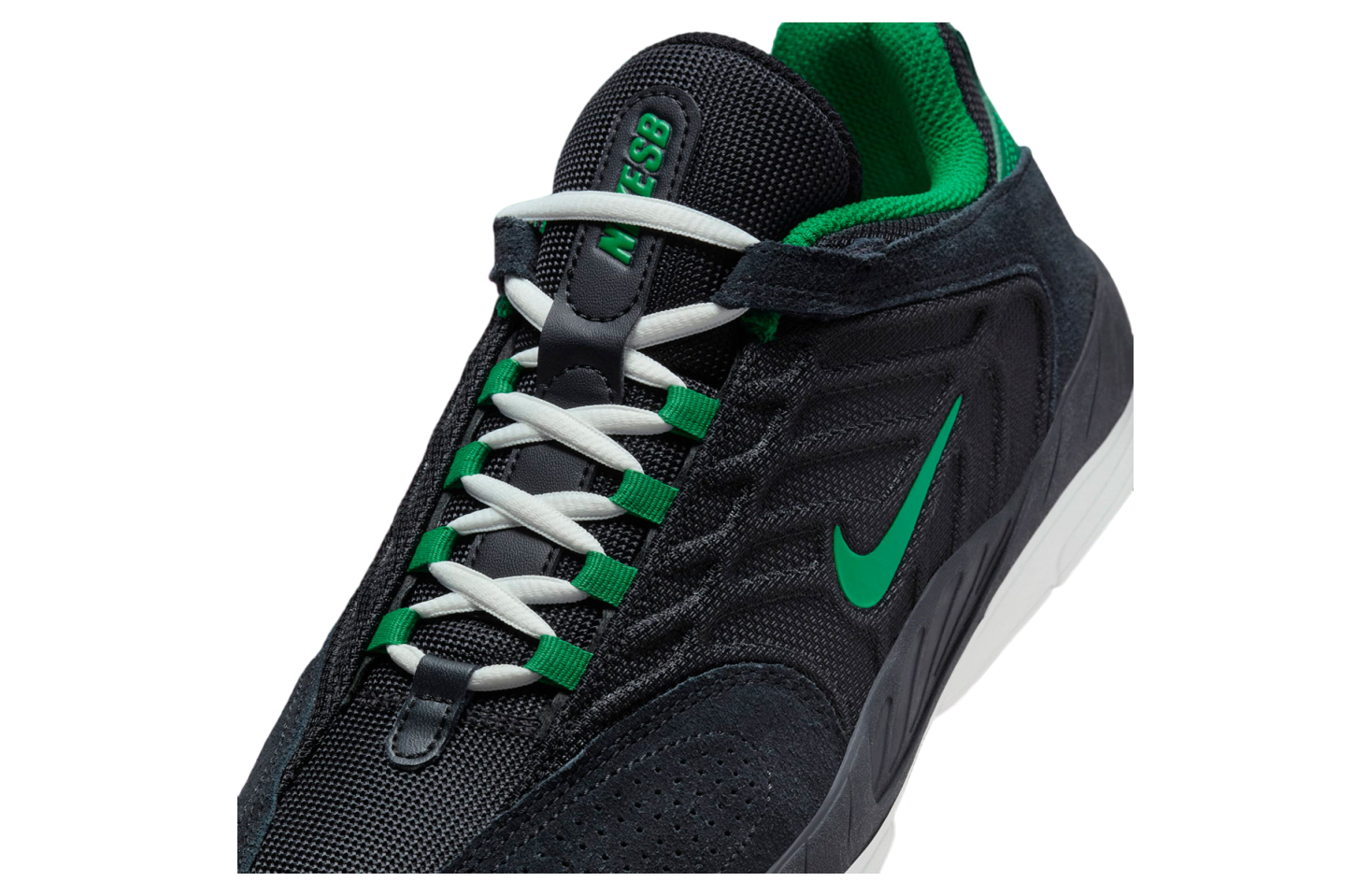 Nike SB Vertebrae Celtics