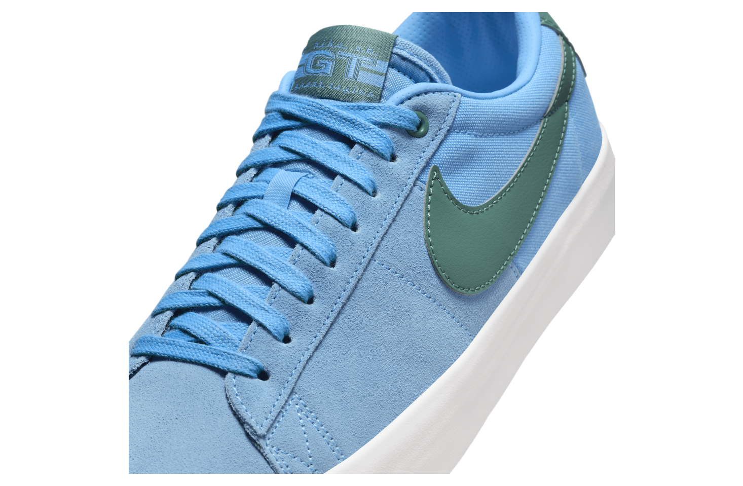 Nike SB Zoom Blazer Low Pro GT University Blue / Summit White