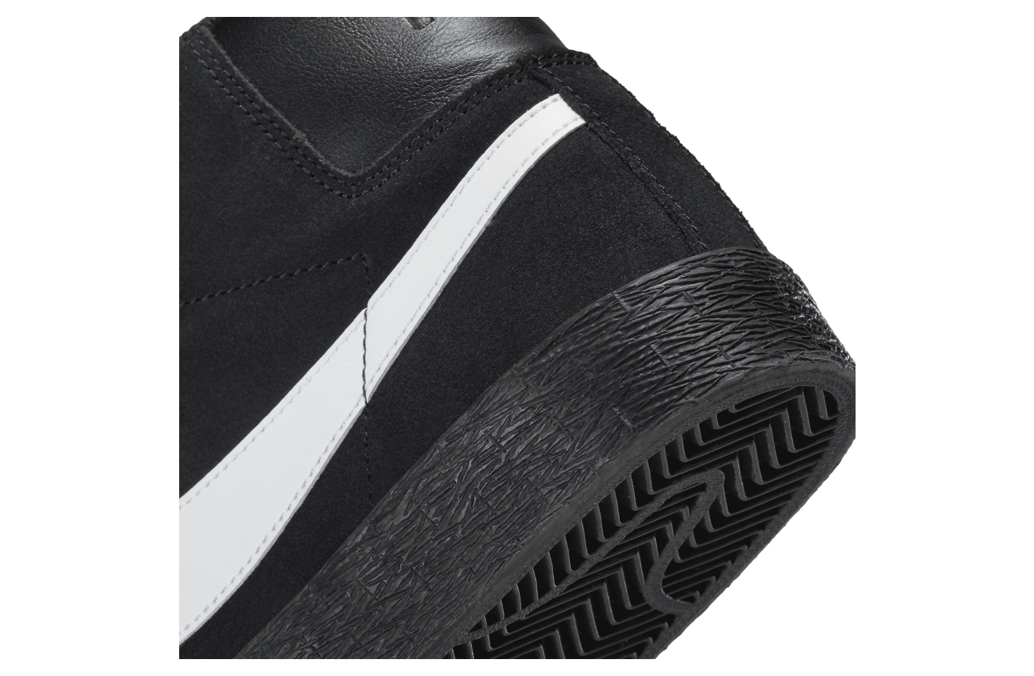 Nike SB Zoom Blazer Mid Black / White / Black