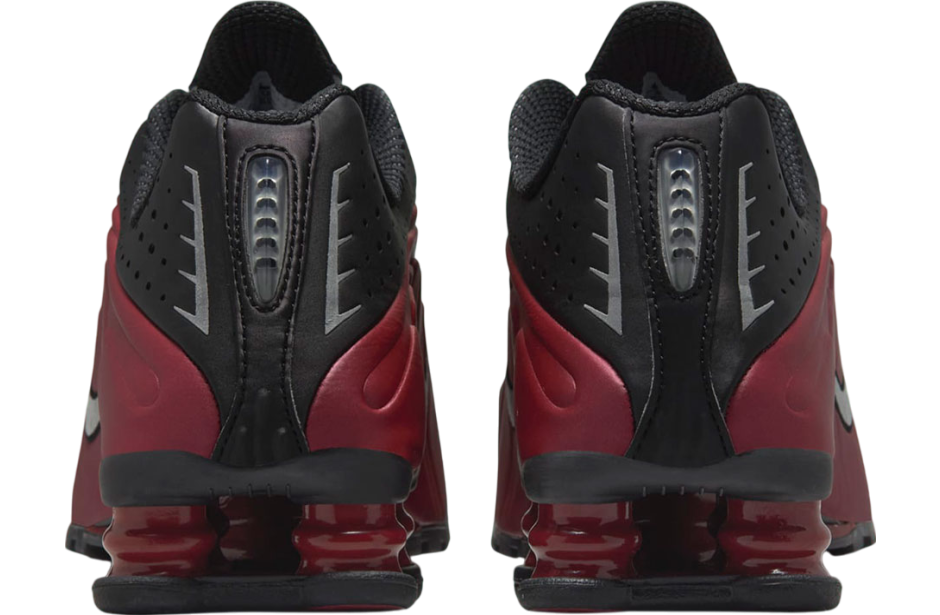 Nike Shox R4 Black / Team Red