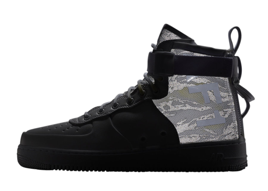 Nike Special Field Air Force 1 Mid Winter Camo AA1129-100