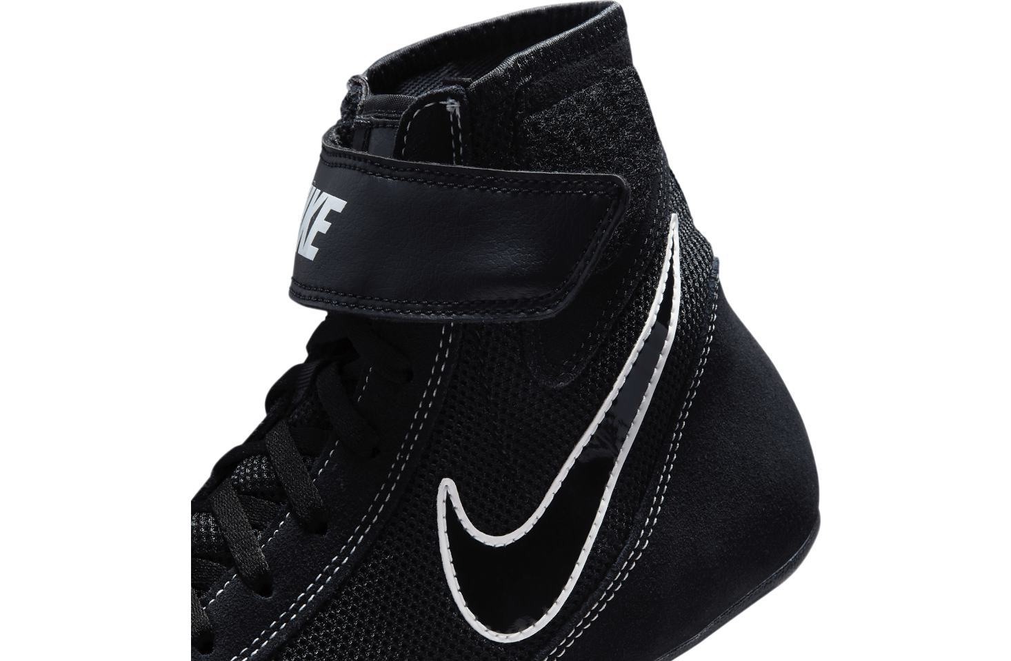 Nike SpeedSweep 7 Black / White