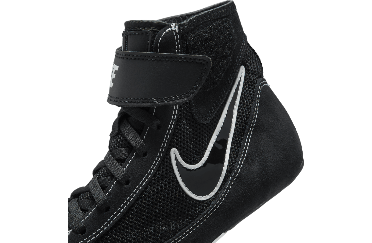 Nike SpeedSweep 7 GS Black / White