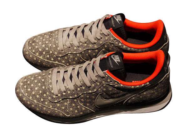 Nike Sportswear Polka Dot Pack Mar 2015 KicksOnFire