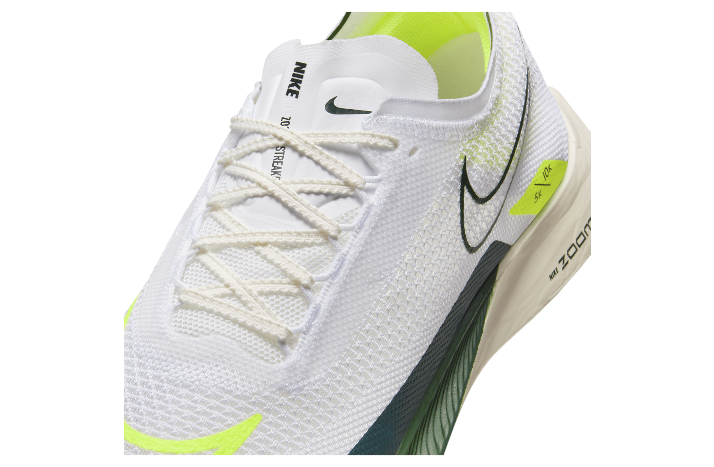 Nike Streakfly White / Volt