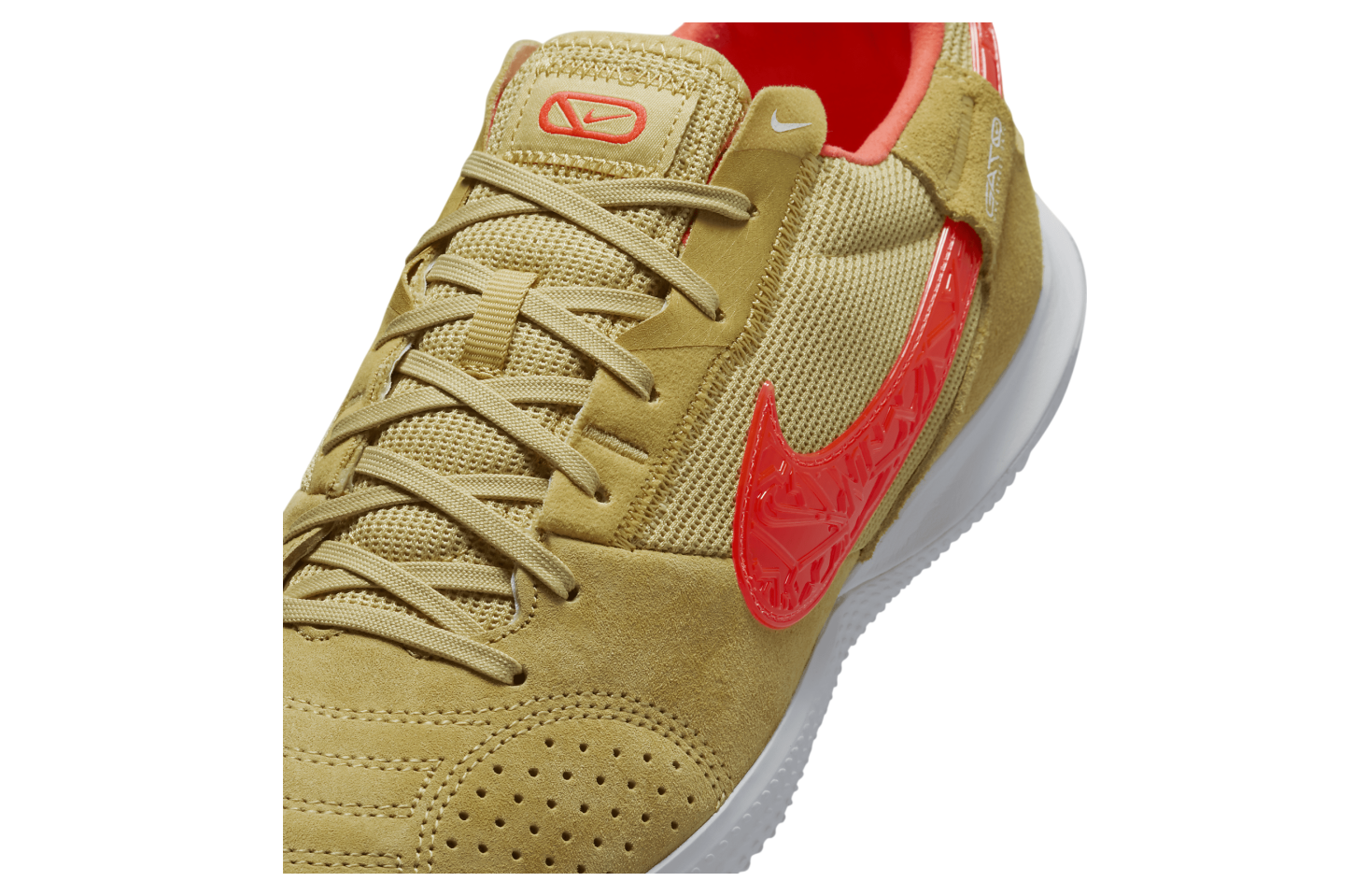 Nike Streetgato Low Celestial Gold / Hyper Crimson