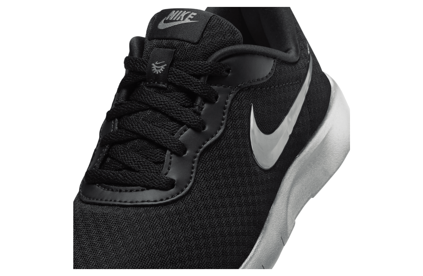 Nike Tanjun SE Easyon GS Black / Smoke Grey