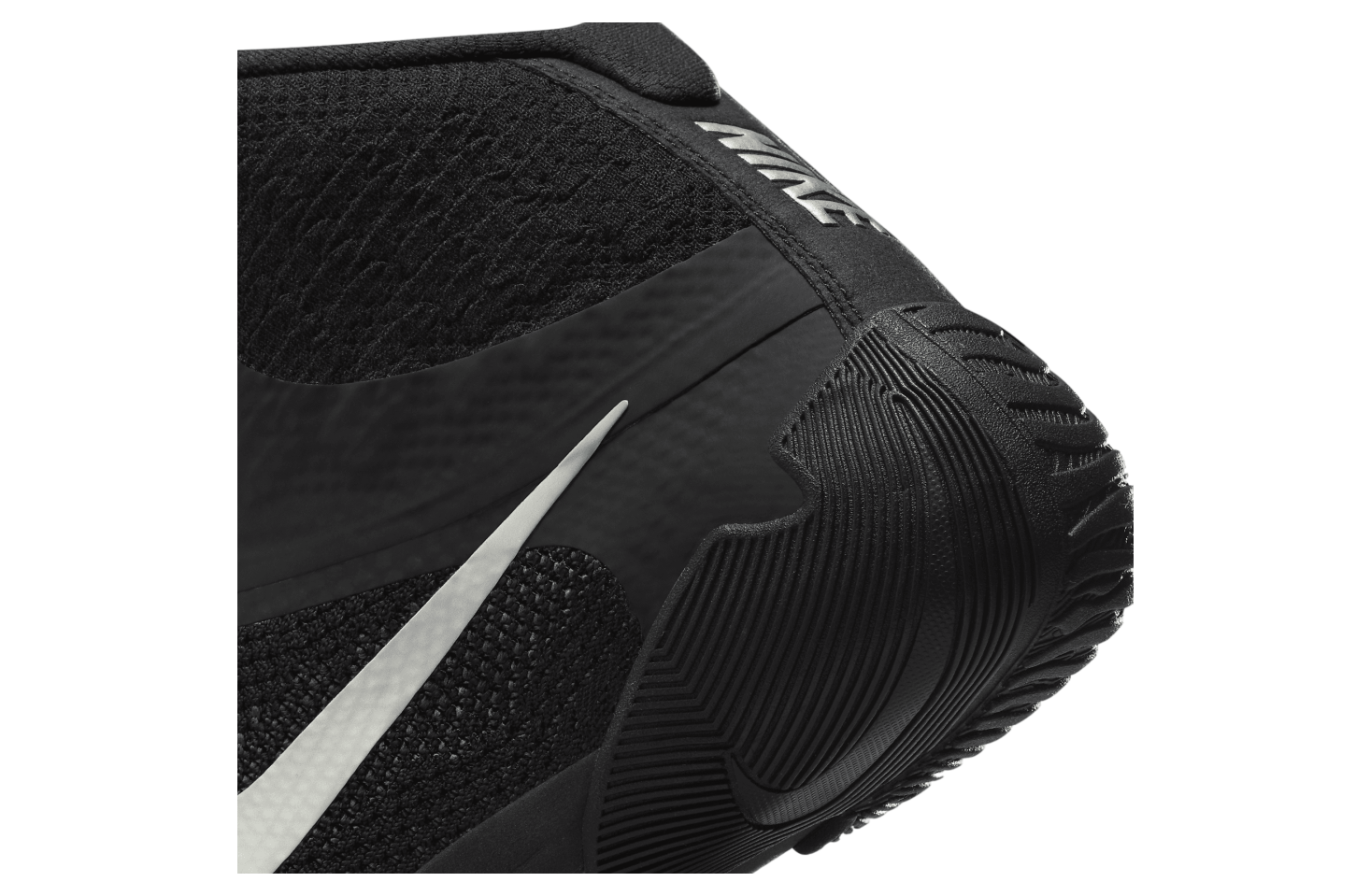 Nike Tawa Black / Metallic Silver